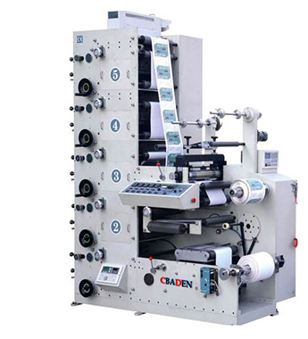 Machine d'impression flexographique pour étiquettes en papier